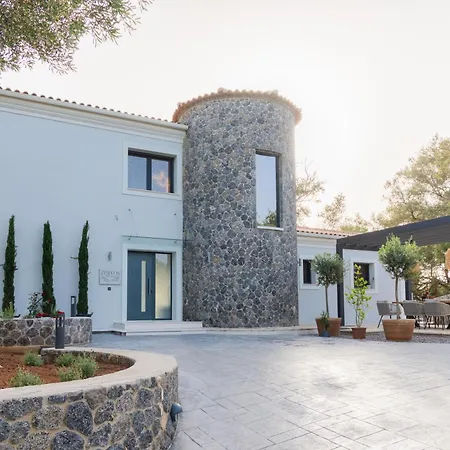 Zervos Corfu Estate Vila Kastanéa
