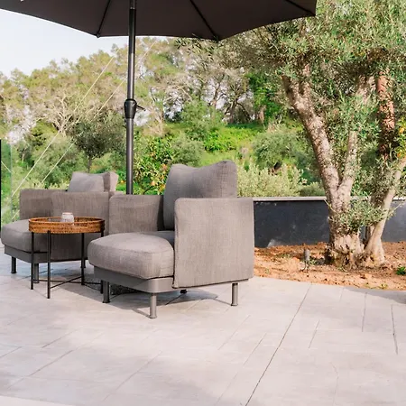 Βίλα Zervos Corfu Estate *