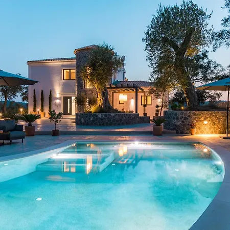 Zervos Corfu Estate Vila